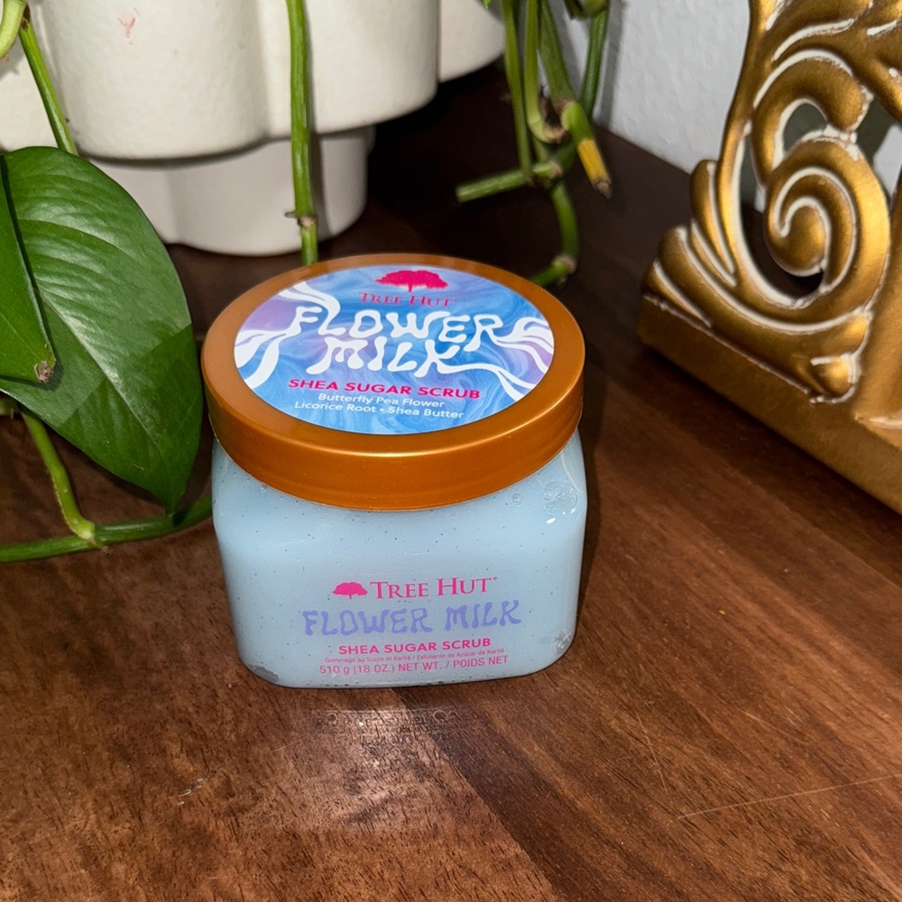 Tree Hut Flower Milk Shea Sugar Scrub - Blue and Orange